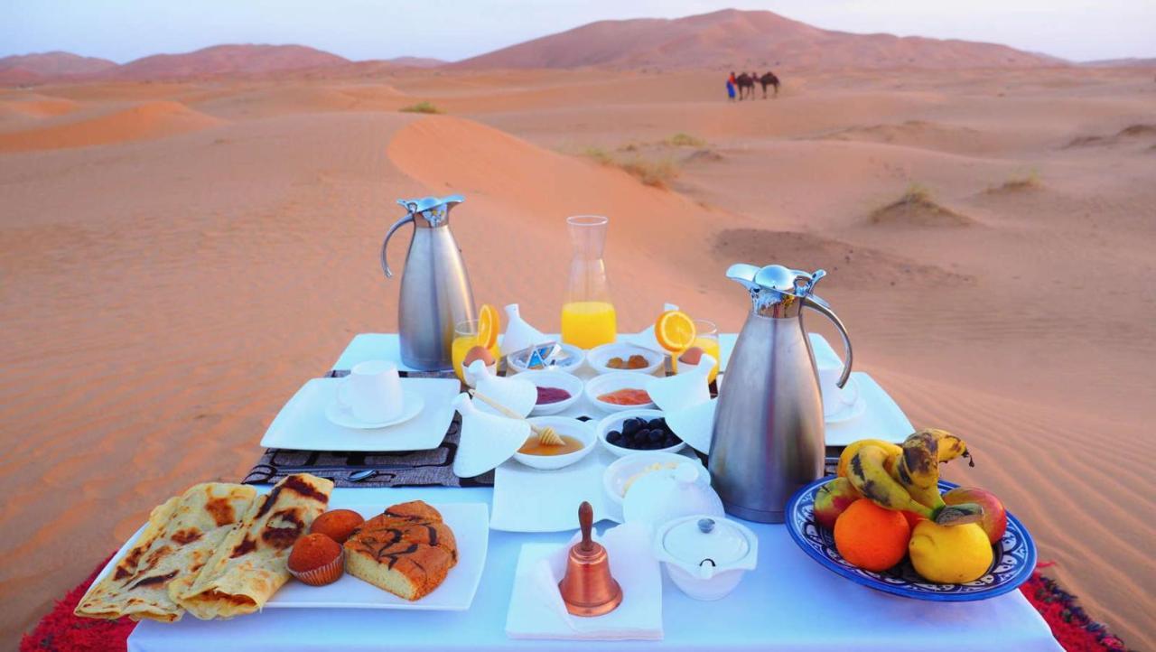 Authentic Desert Luxury Camp เมอร์ซูกา ภายนอก รูปภาพ