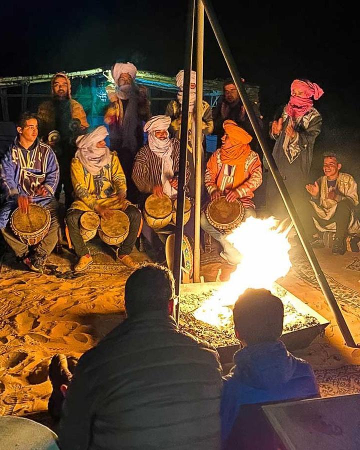 Authentic Desert Luxury Camp เมอร์ซูกา ภายนอก รูปภาพ