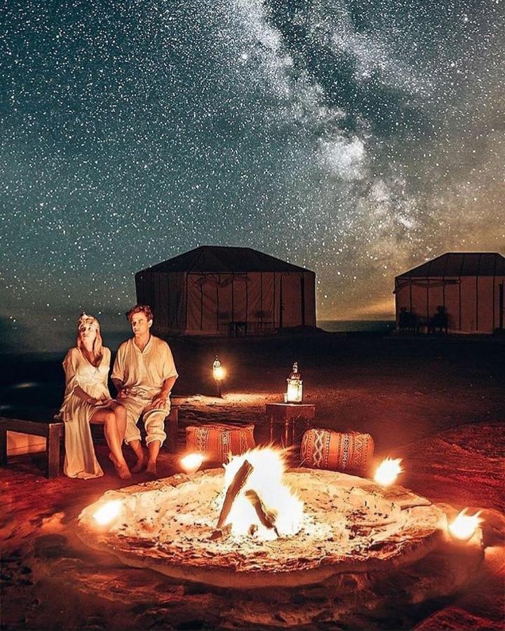 Authentic Desert Luxury Camp เมอร์ซูกา ภายนอก รูปภาพ