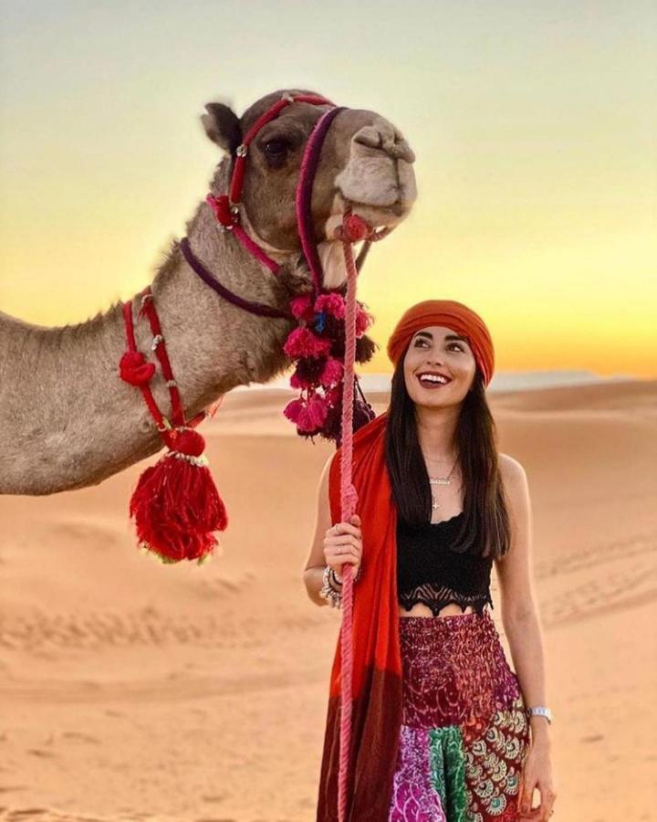 Authentic Desert Luxury Camp เมอร์ซูกา ภายนอก รูปภาพ