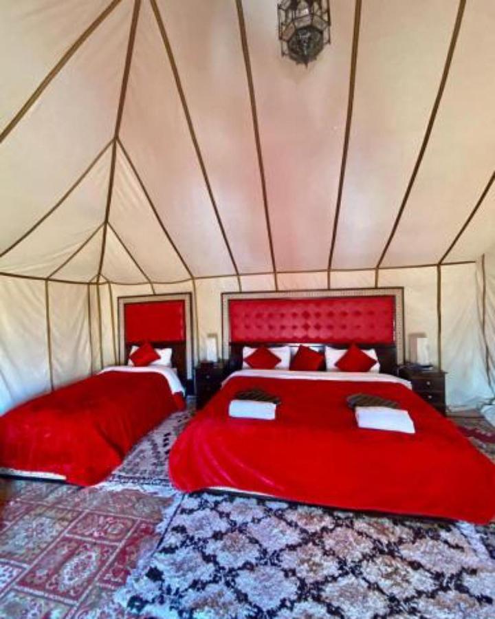 Authentic Desert Luxury Camp เมอร์ซูกา ภายนอก รูปภาพ