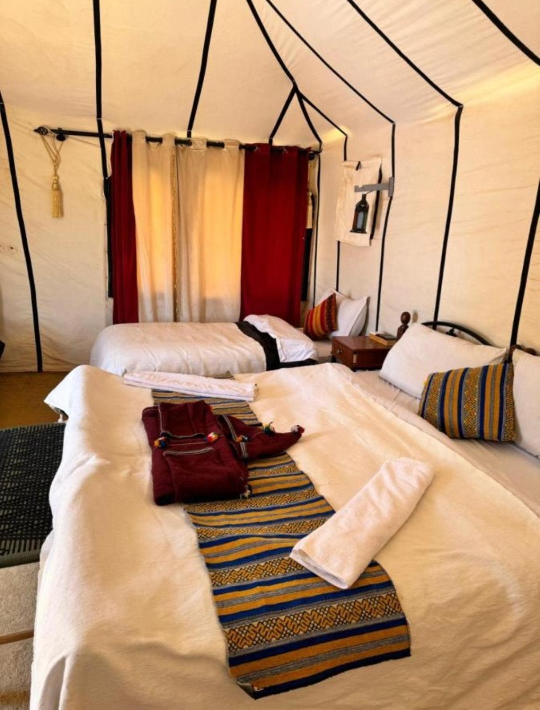 Authentic Desert Luxury Camp เมอร์ซูกา ภายนอก รูปภาพ